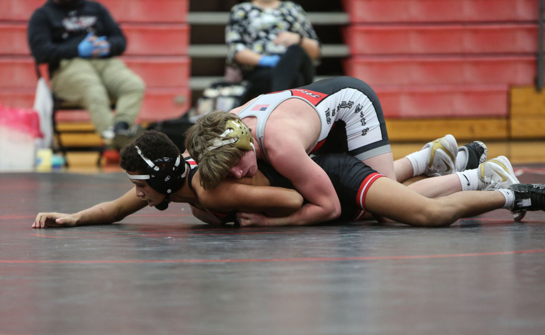 Mason City boys wrestling vs Fort Dodge - Rhodes